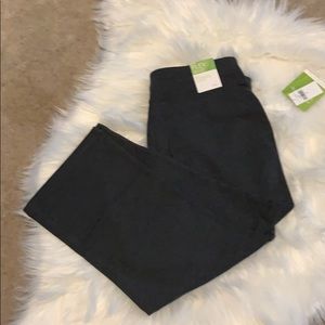 GapBody Flex Cotton Stretch Bootcut Capri